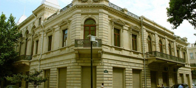 Museo Nacional de Historia de Azerbaiyán
Azerbaiyán, Bakú
Sistema de seguridad inalámbrico
